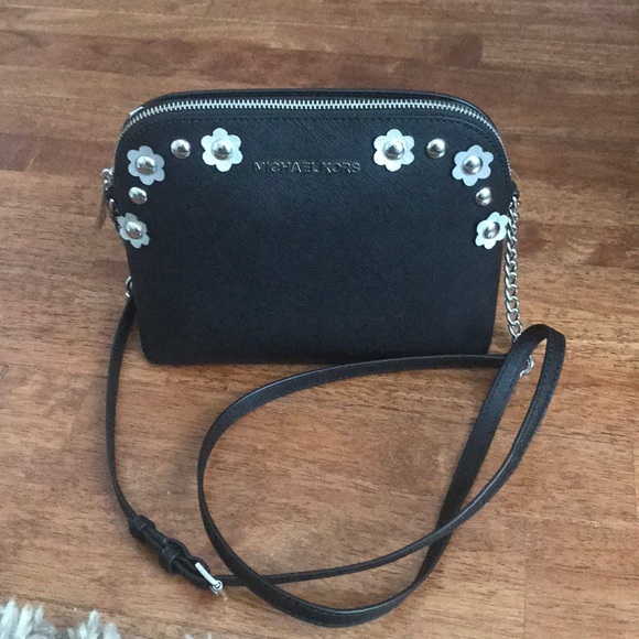 Michael Kors Handbags - Michael Kors Dome Crossbody with Flower detail